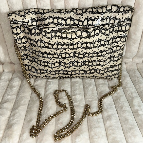 Henri Bendel Black and Cream Clutch with Chain Strap - Picture 7 of 10